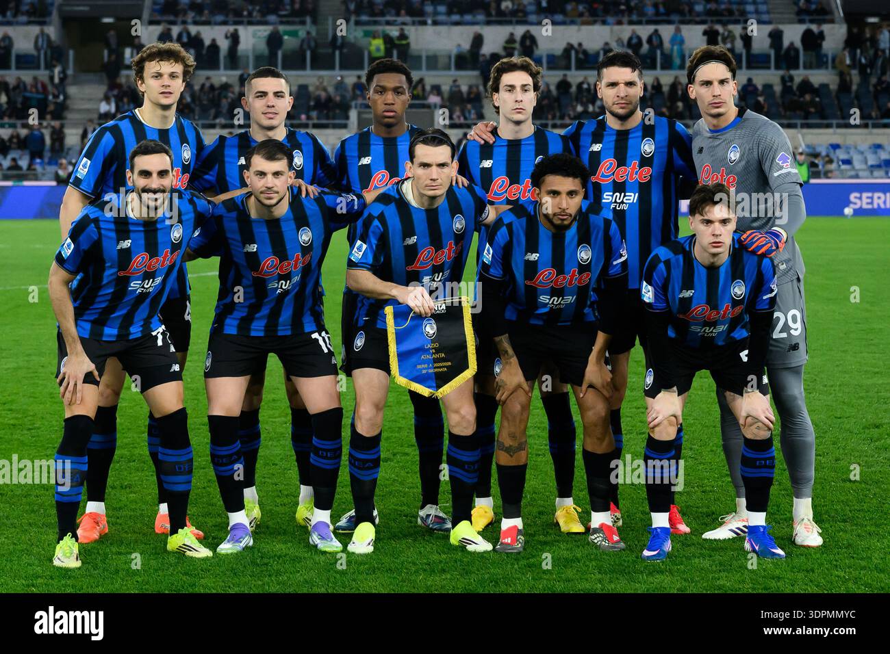 Ss Team Atalanta players pose for a team picture during the Serie A 2025/2026 ...