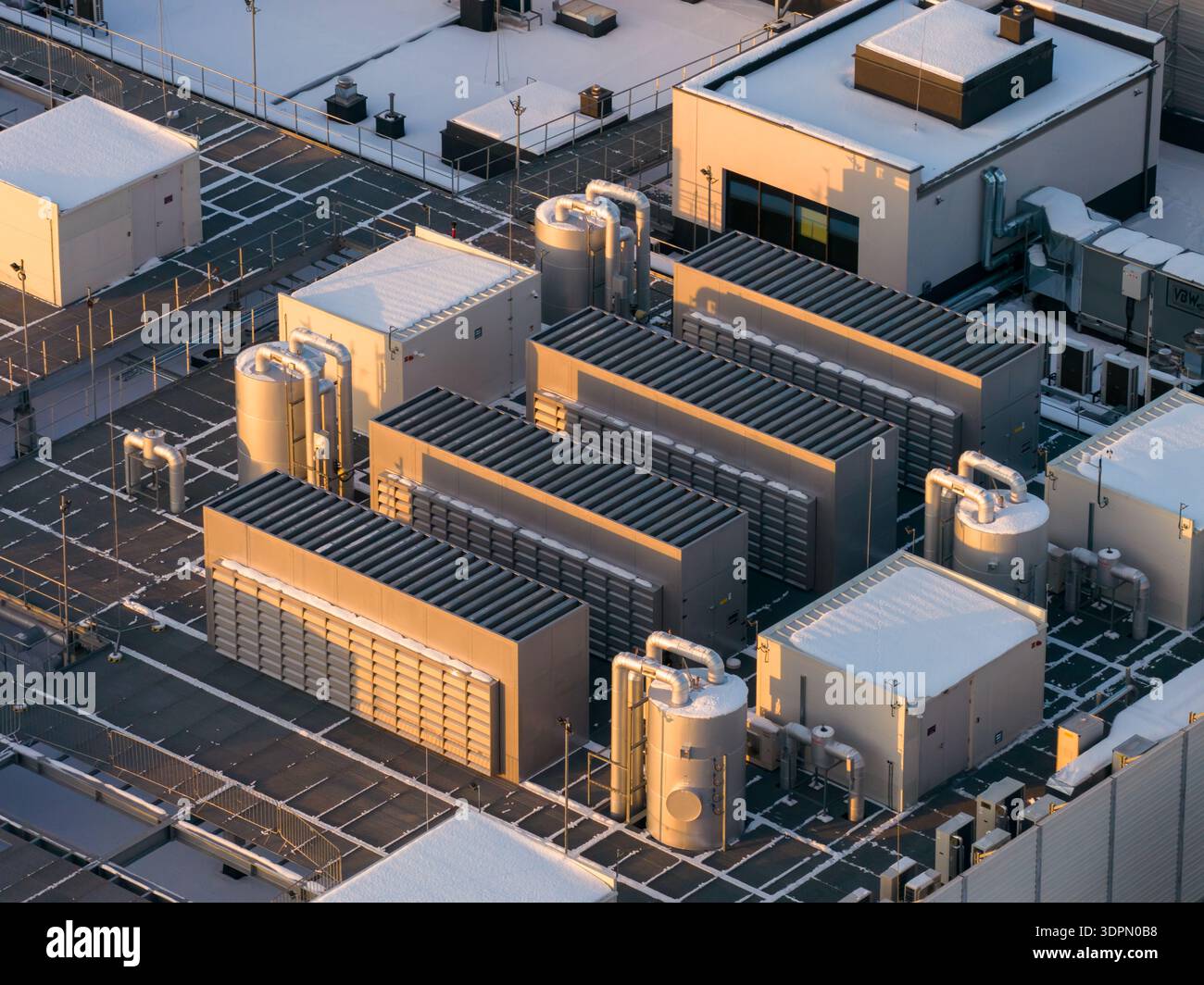 Data Center Rooftop Województwo hi-res stock photography and images - Alamy