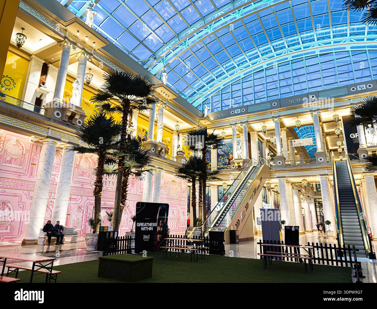Manchester, UK - January 23, 2026: A grand indoor shopping mall atrium ...
