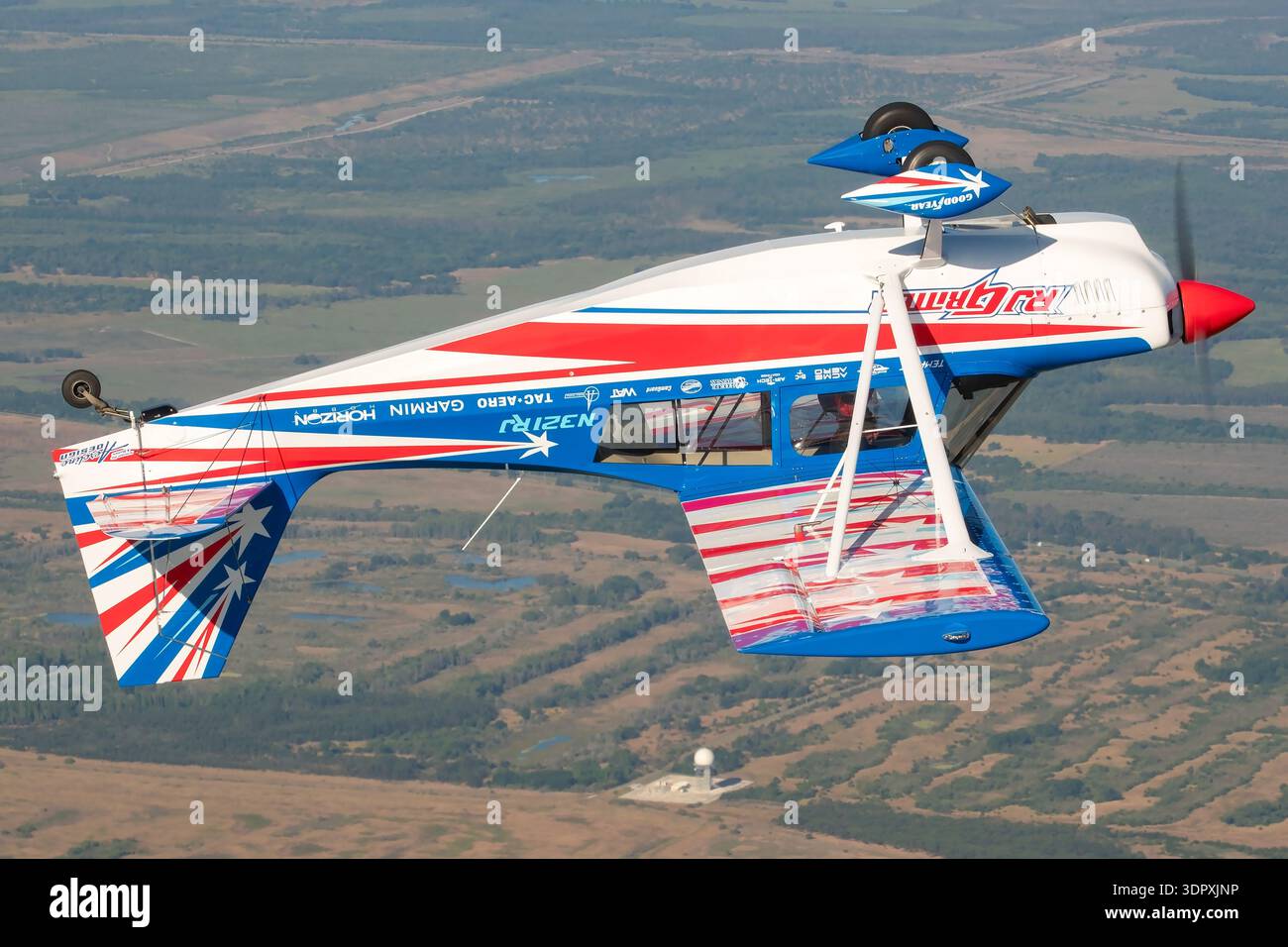 Bellanca 8KCAB Decathlon N1207E serial 323-77 conducts inverted ...