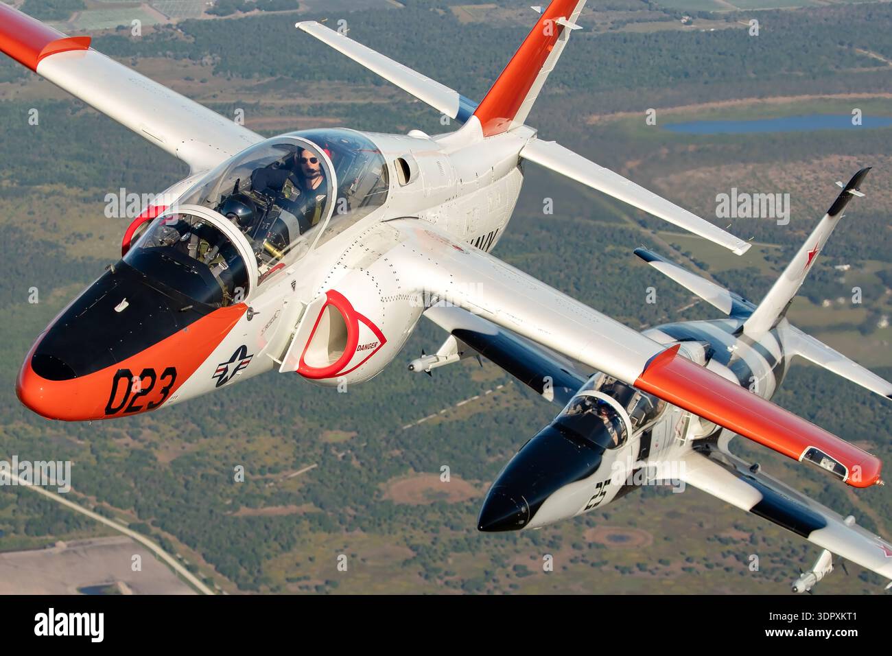 Serial 533520 hi-res stock photography and images - Alamy