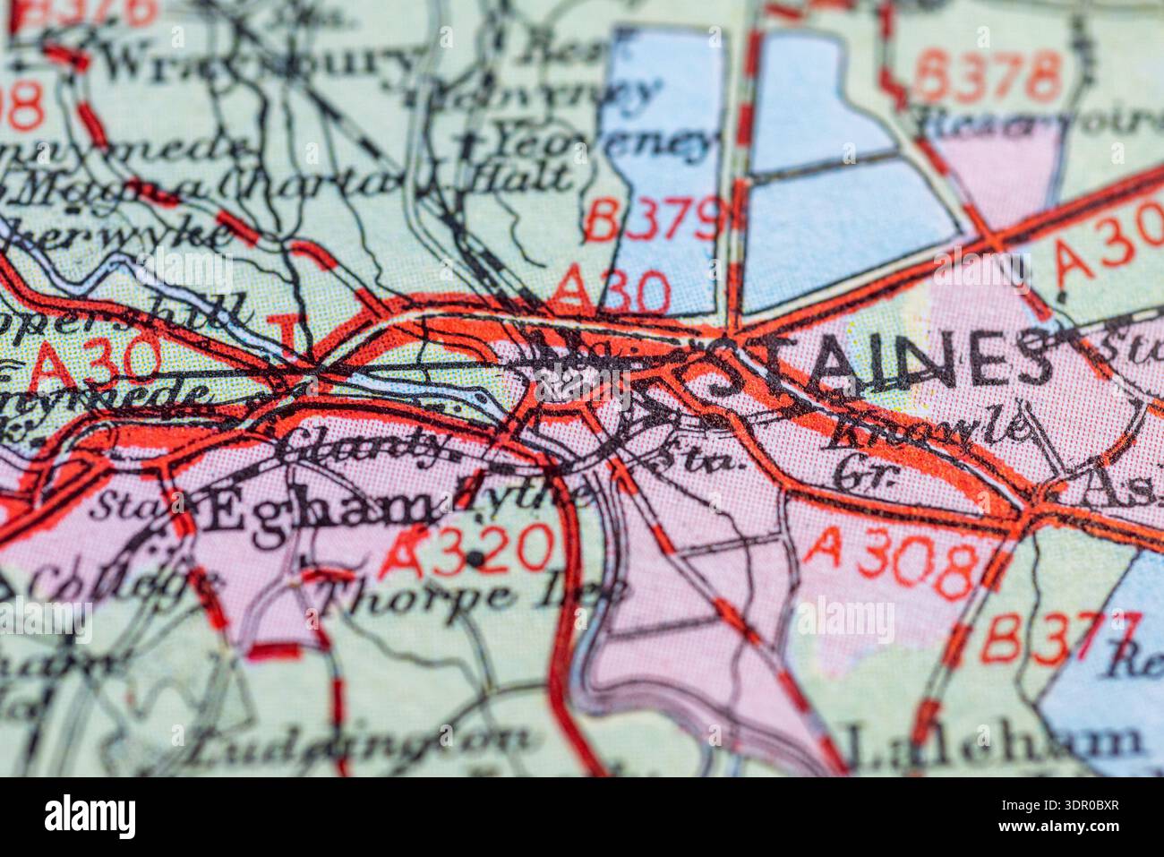 Early 1970s map of UK. Towns and villages of Surrey, England before the M25 motorway was built through the area. Stock Photo