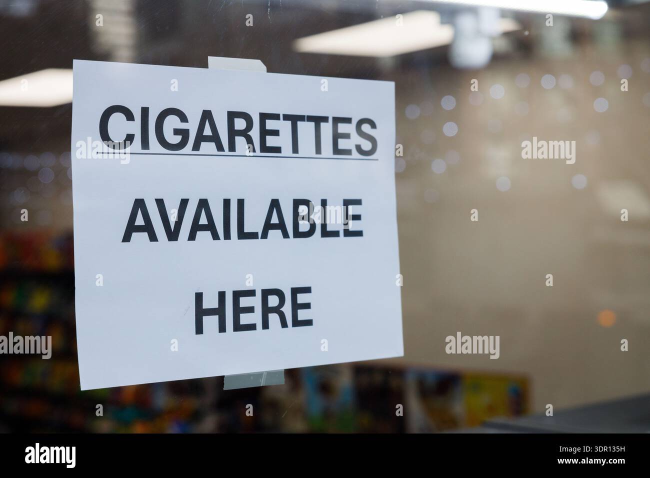 No smoking here hi-res stock photography and images