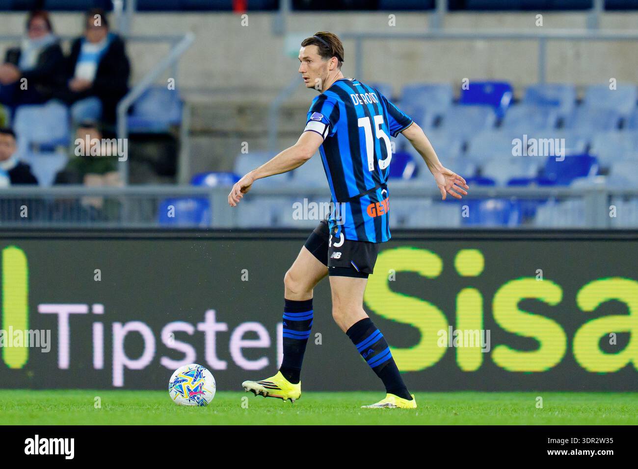 Marten de Roon of Atalanta BC in action during the serie Serie A ...