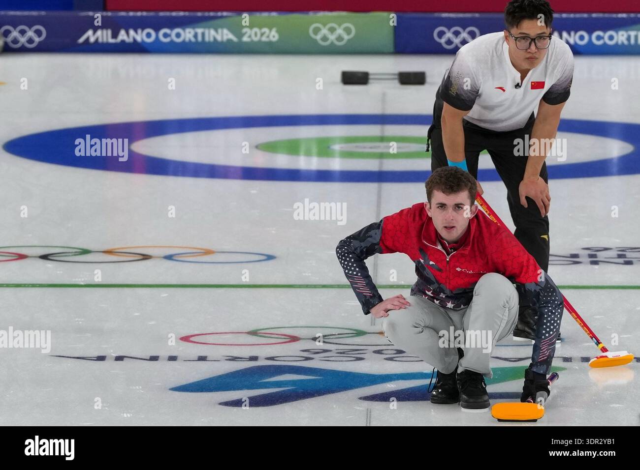 United States' Daniel Casper, and China's Li Zhichao in action during ...