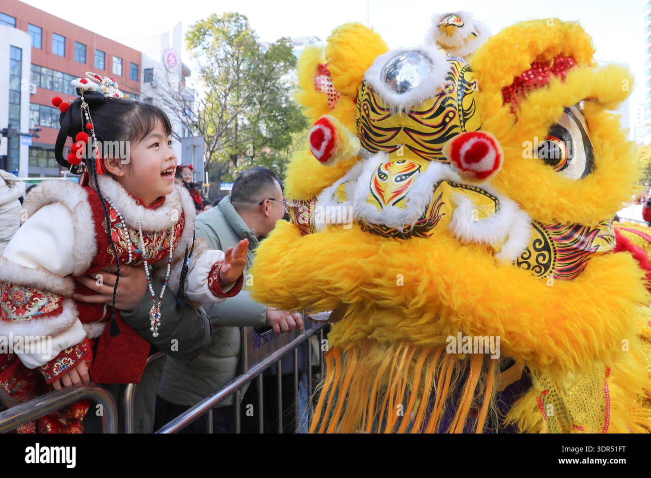 Eager lion 2026 hi-res stock photography and images - Alamy