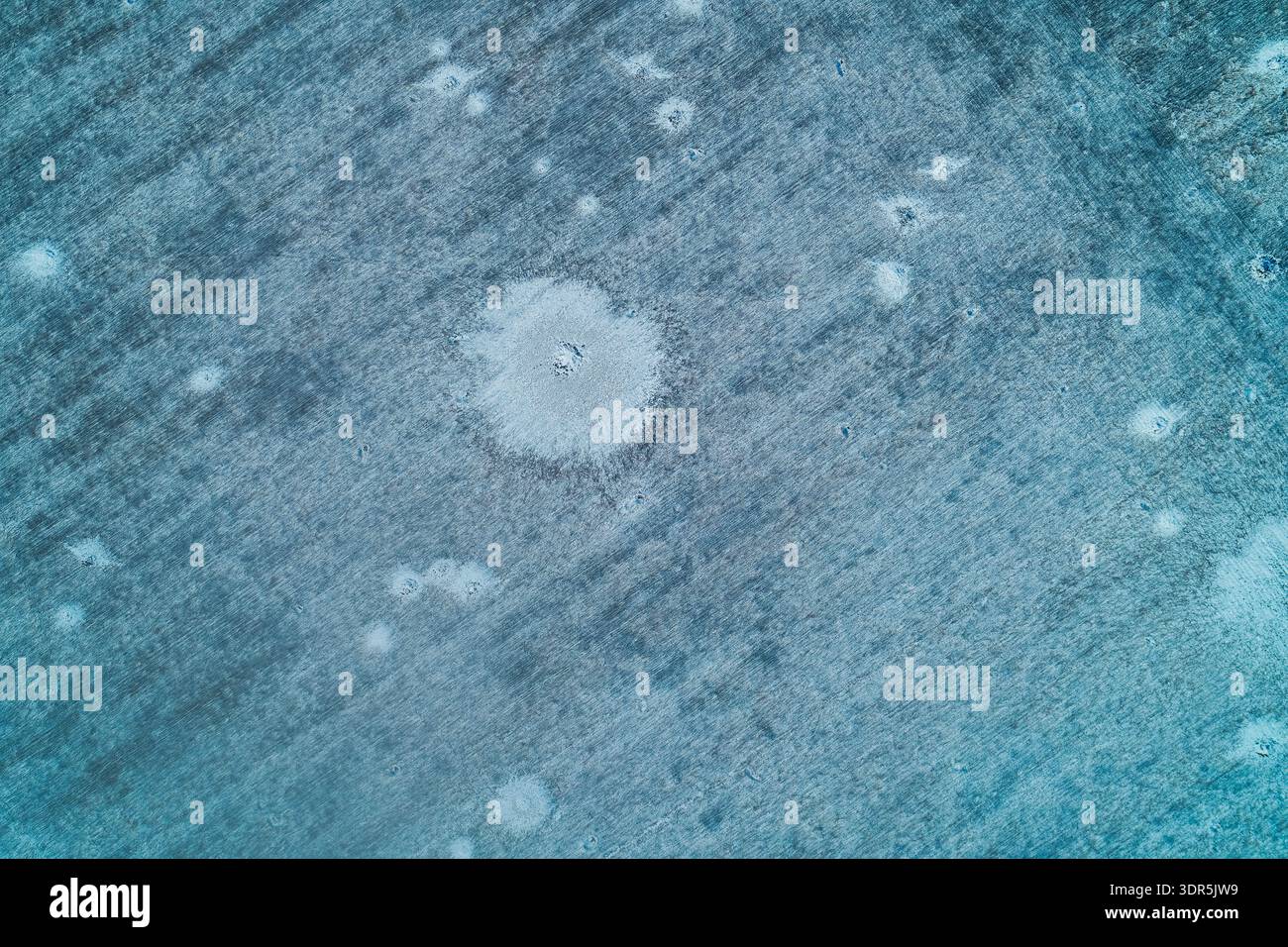 Harsh climate zone hi-res stock photography and images - Alamy