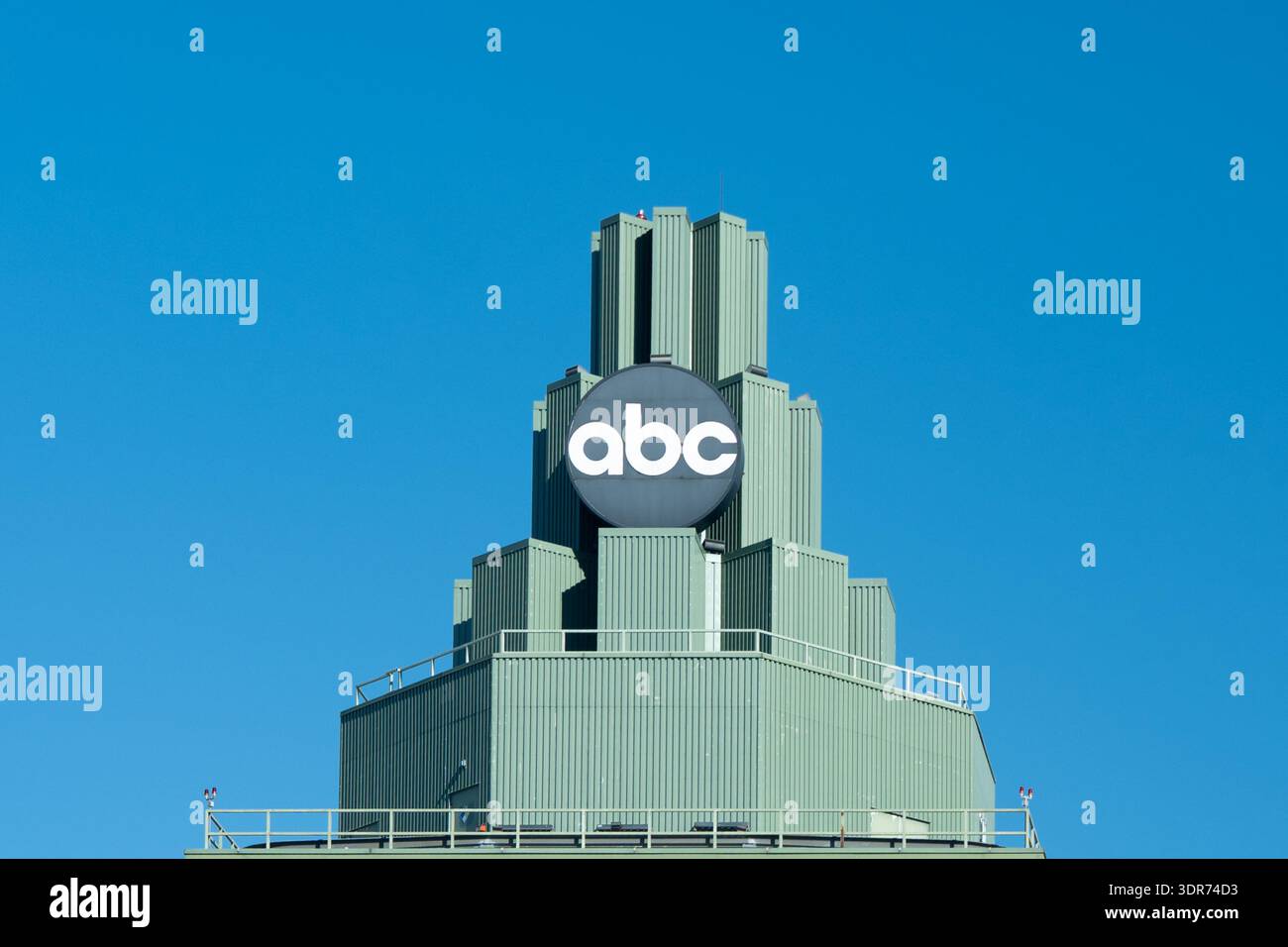 Radio company hi-res stock photography and images - Alamy