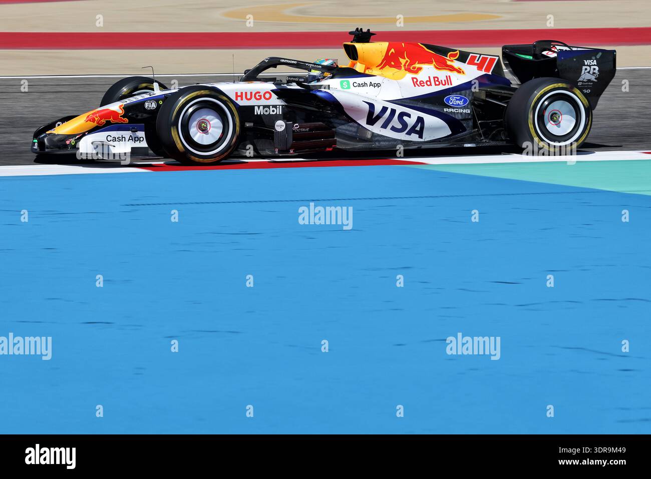 Vcarb Bahrain Testing Sakhir, Bahrain. 18th Feb, 2026. Arvid Lindblad (GBR) Racing Bulls ...
