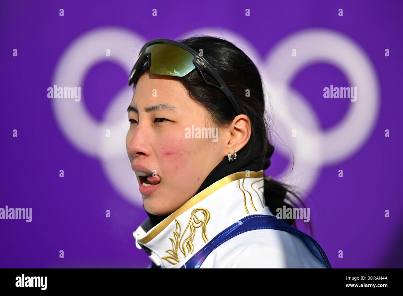 Livigno, Italy. 18th Feb, 2026. Chen Meiting of China reacts during the ...