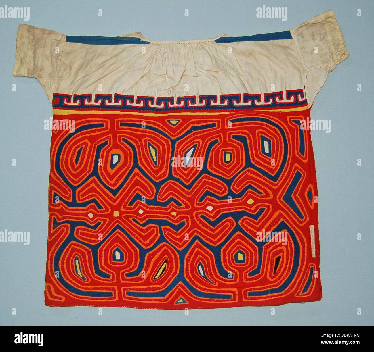 Early 20th-century Mola blouse made from cotton with white damask yoke ...