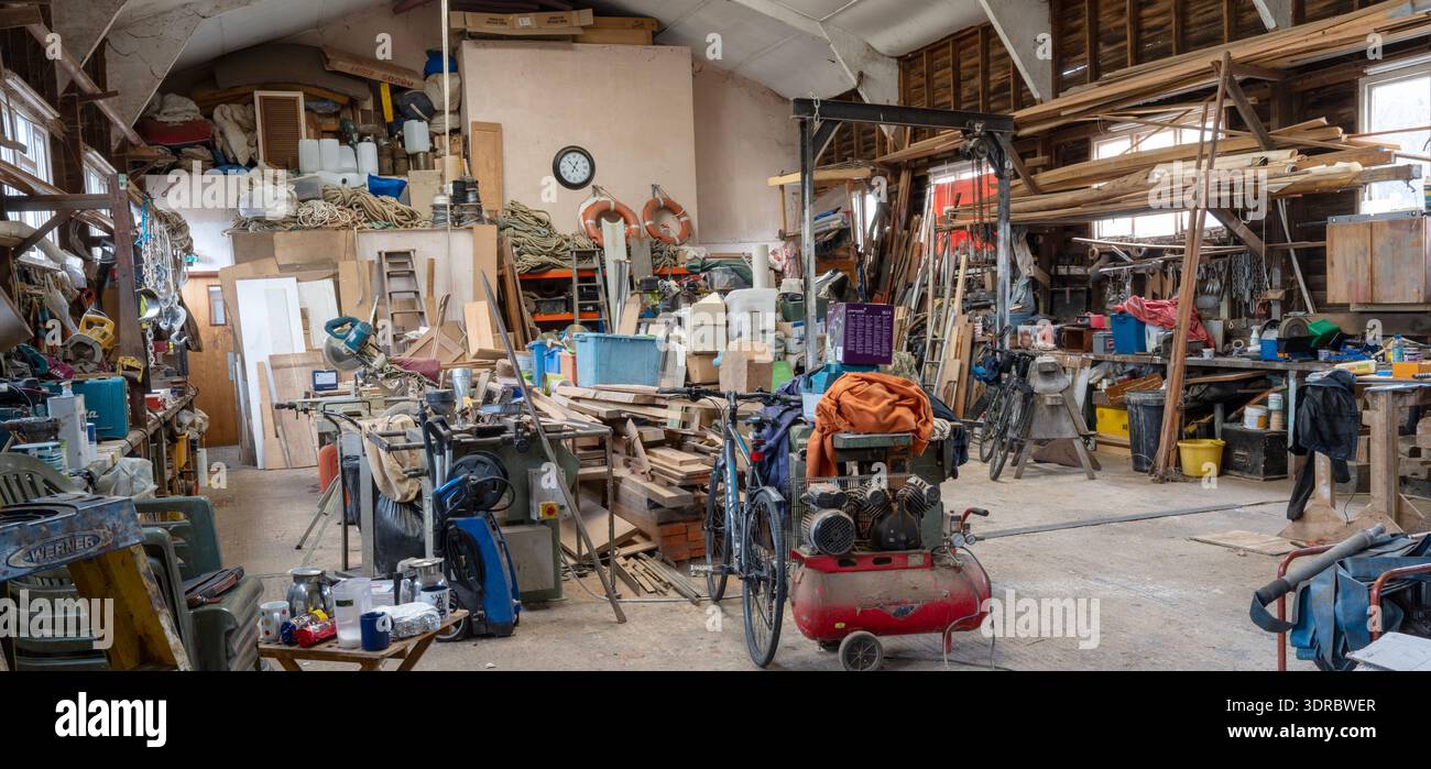 Cooks Barge Yard workshop interior, On Bank of River Blackwater, Maldon, Essex, England, UK Stock Photo