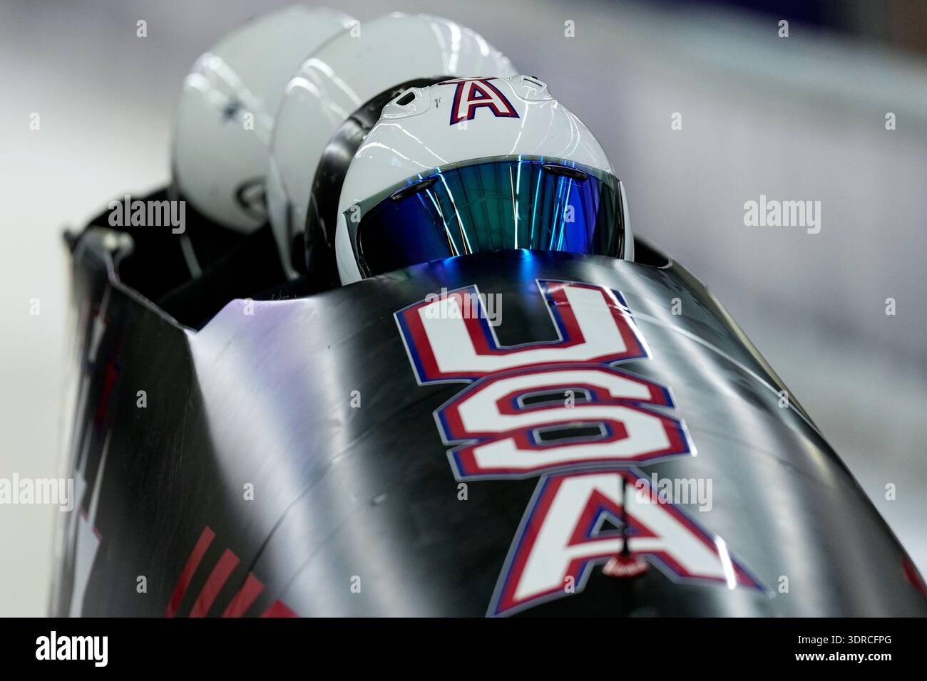United States' Frankie del Duca, right, starts for a four man bobsled ...