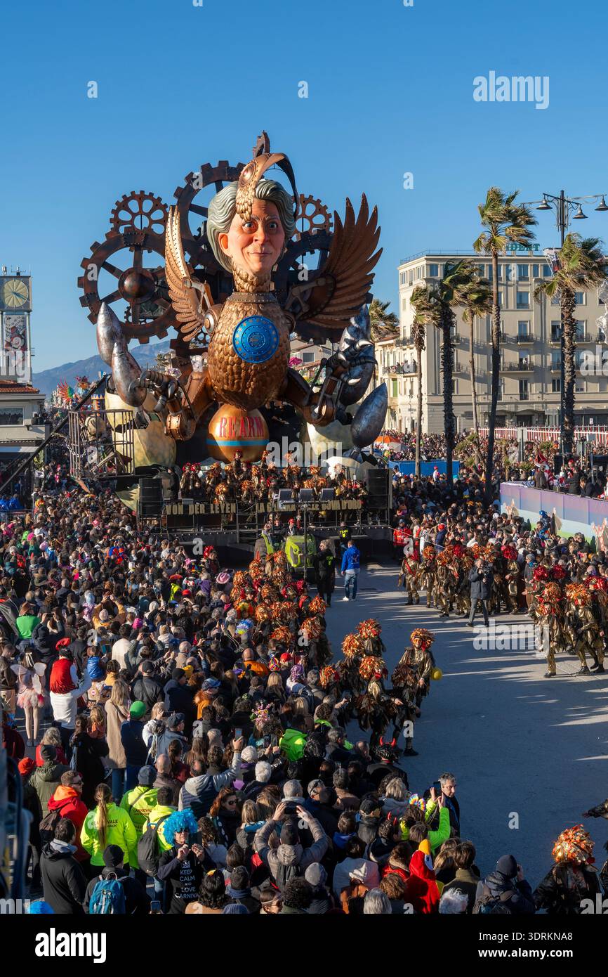 Viareggio Carnival 2026, first-class float