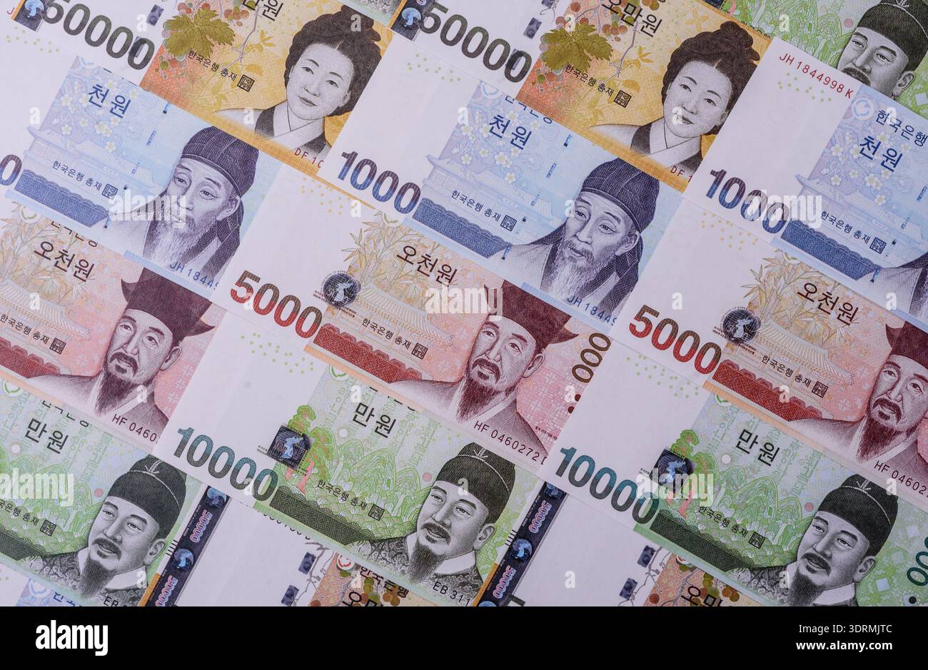 South Korean won banknotes of 50000 NTD, 10000 NTD and 1000 South Korean won banknotes of 50000 NTD, 10000 NTD and 1000