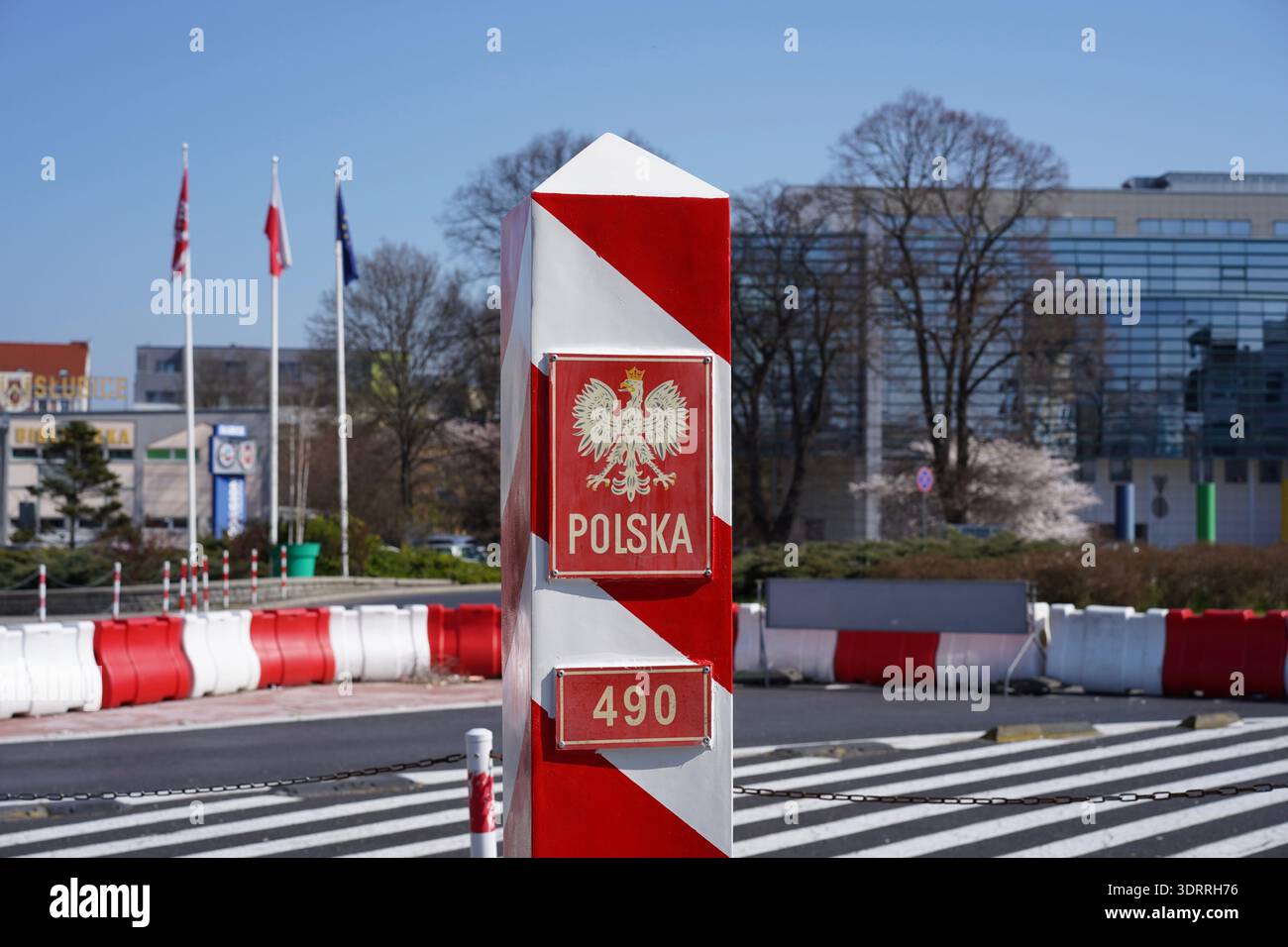 Słubice, Poland - April 2, 2025: Polish border post with national emblem near the Stadtbrücke bridge border crossing to Germany. Stock Photo