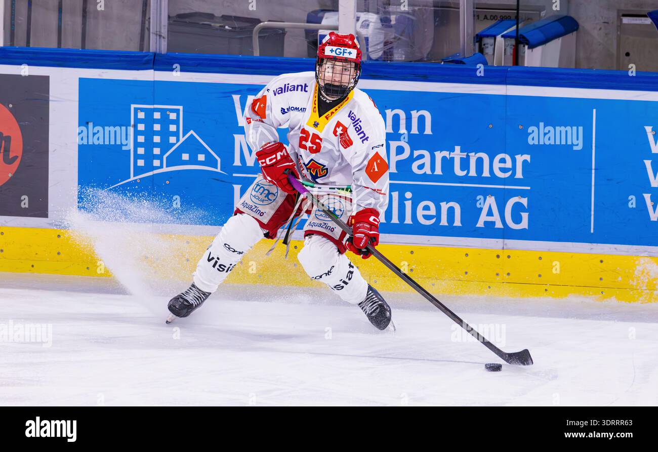 Zurich, Switzerland, 30th Jan 2026: #25 Noa Stengel, forward U21-Elit Team EHC Biel-Bienne Spirit with the puck. (Photo by Andreas Haas/dieBildmanufak Stock Photo