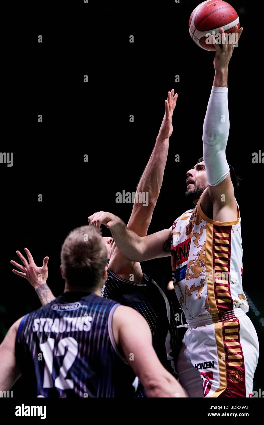 umana-reyer-venezia-s-amedeo-tessitori-during-the-frecciarossa-final
