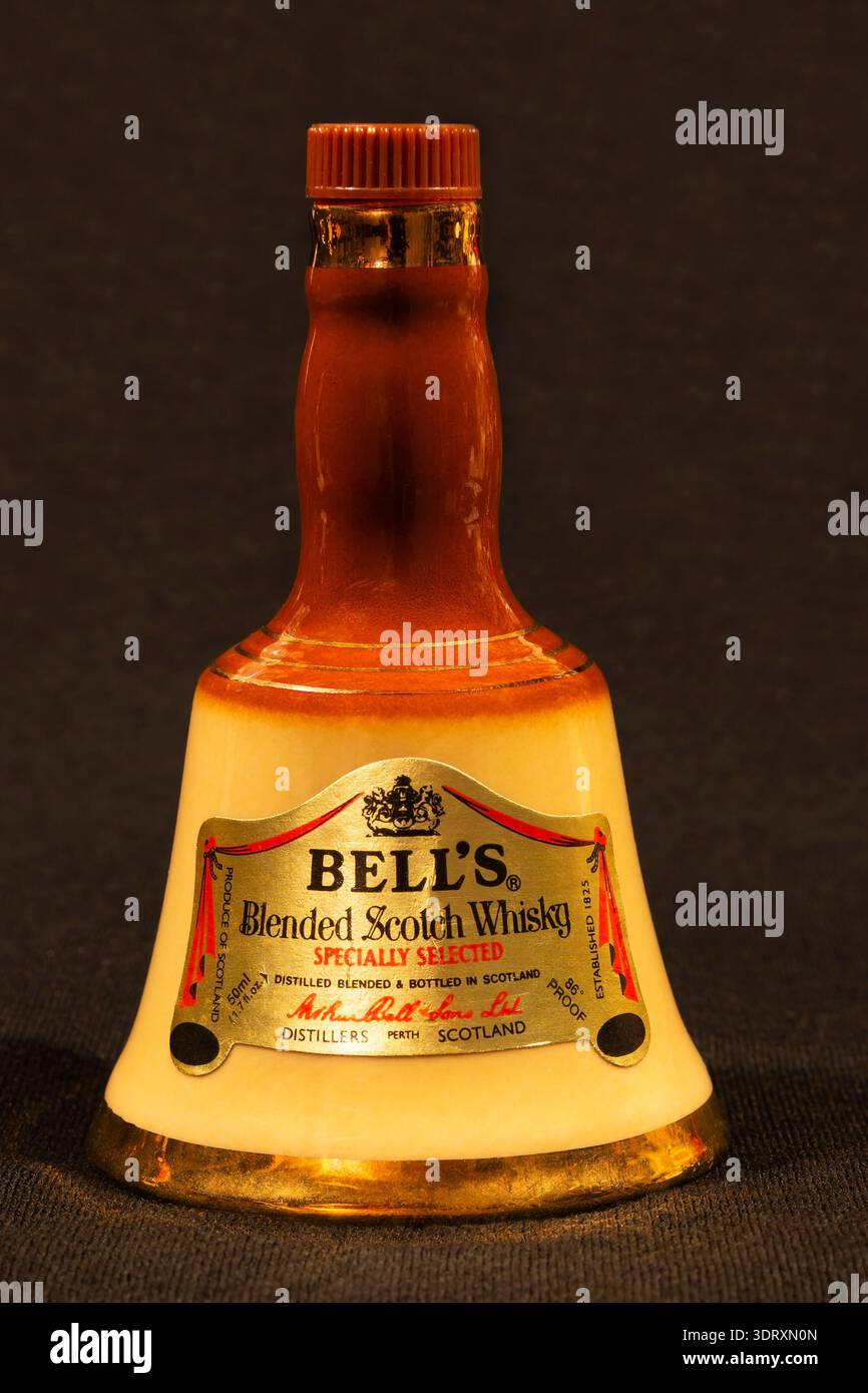 Bell's blended scotch whisky hi-res stock photography and images