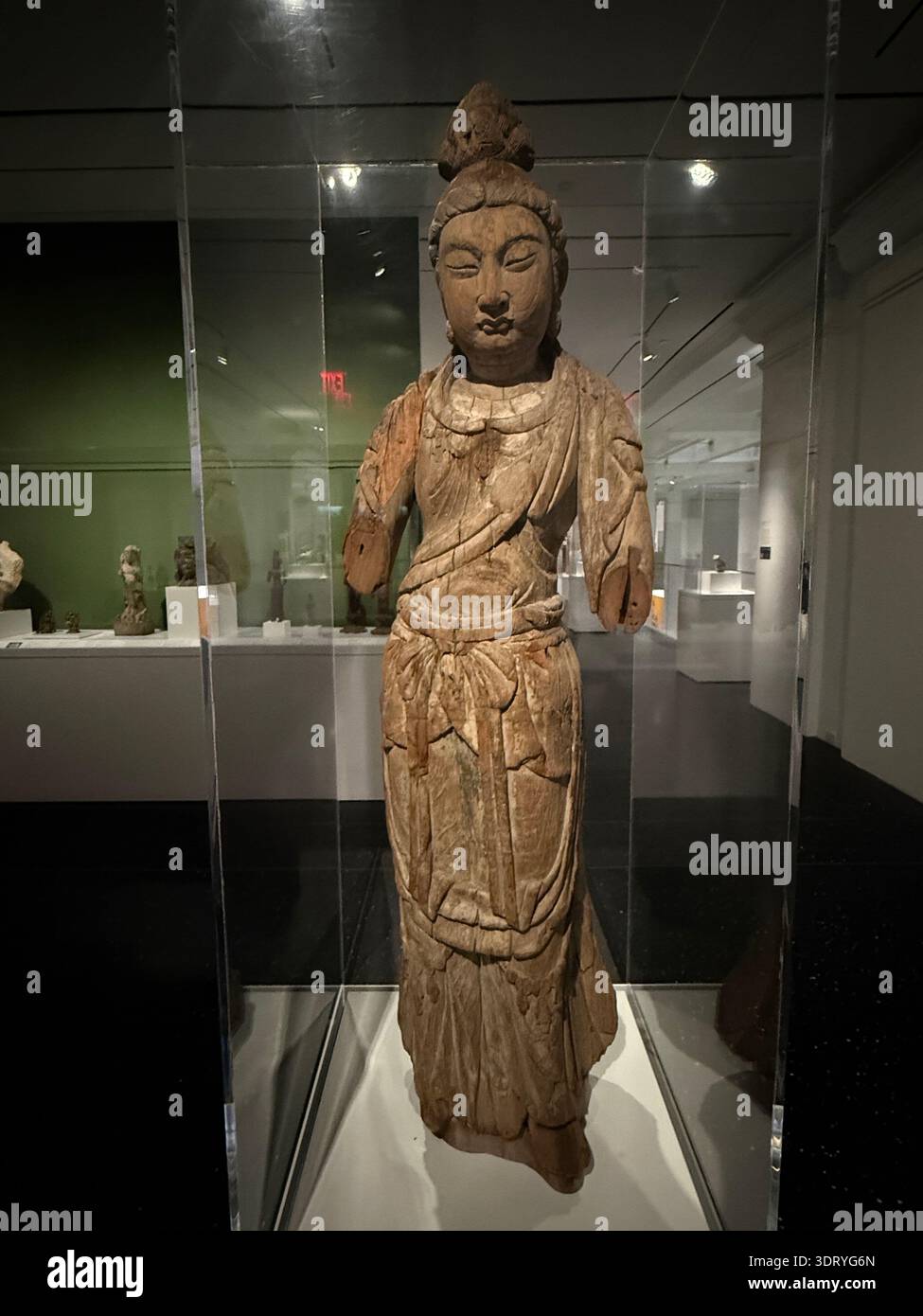 China wood sculpture museum hi-res stock photography and images