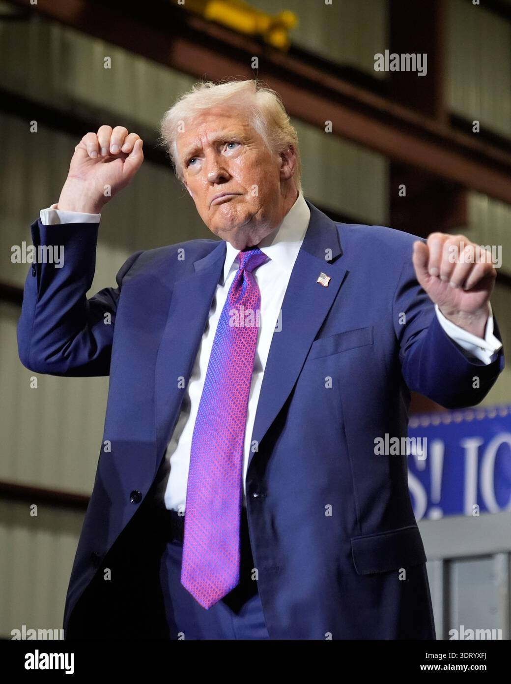 Trump Rome Ga President Donald Trump dances after speaking at Coosa Steel Corporation ...