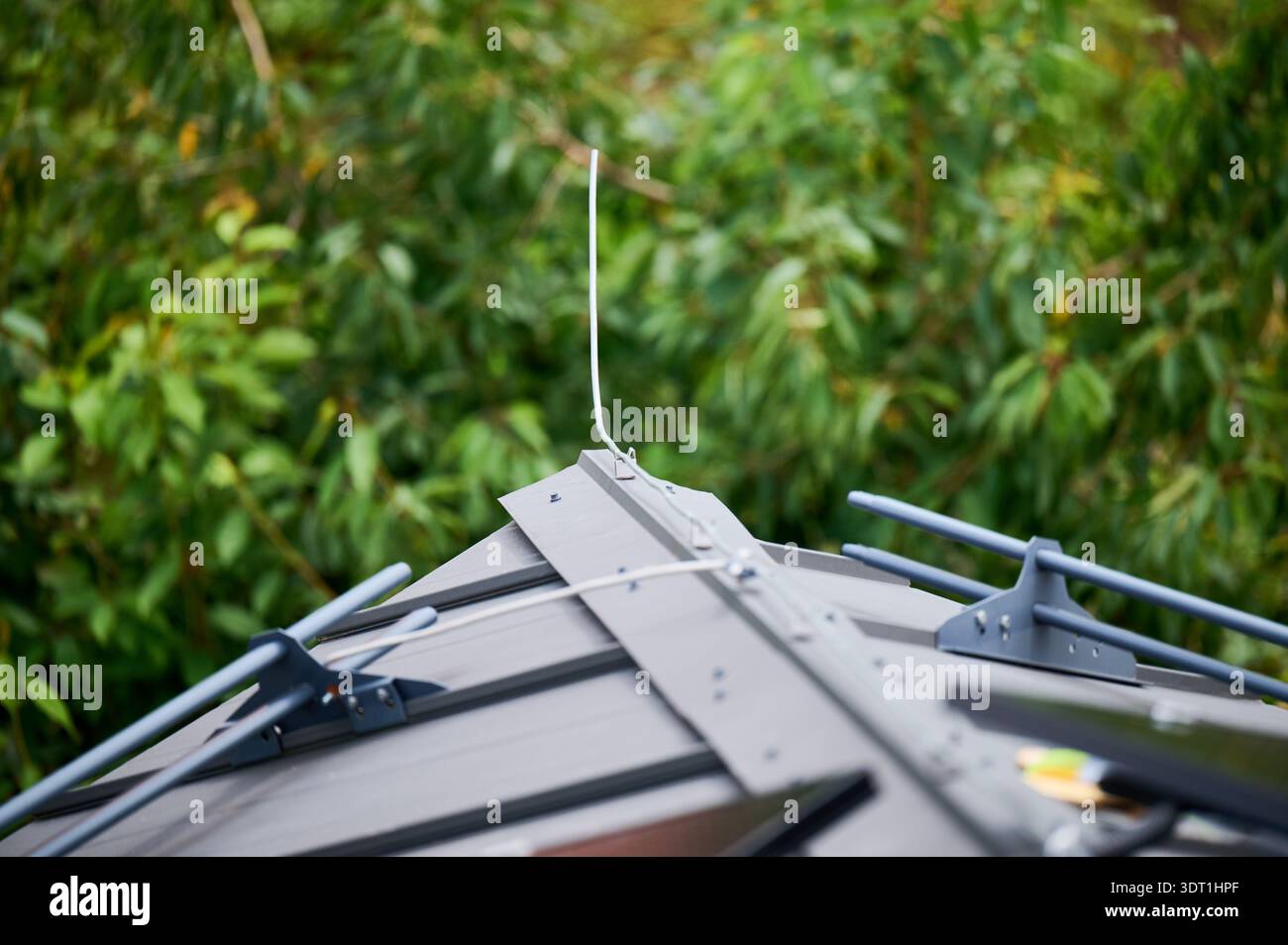 Building Lightning Rod String Residential lightning protection hi-res stock photography and images ...