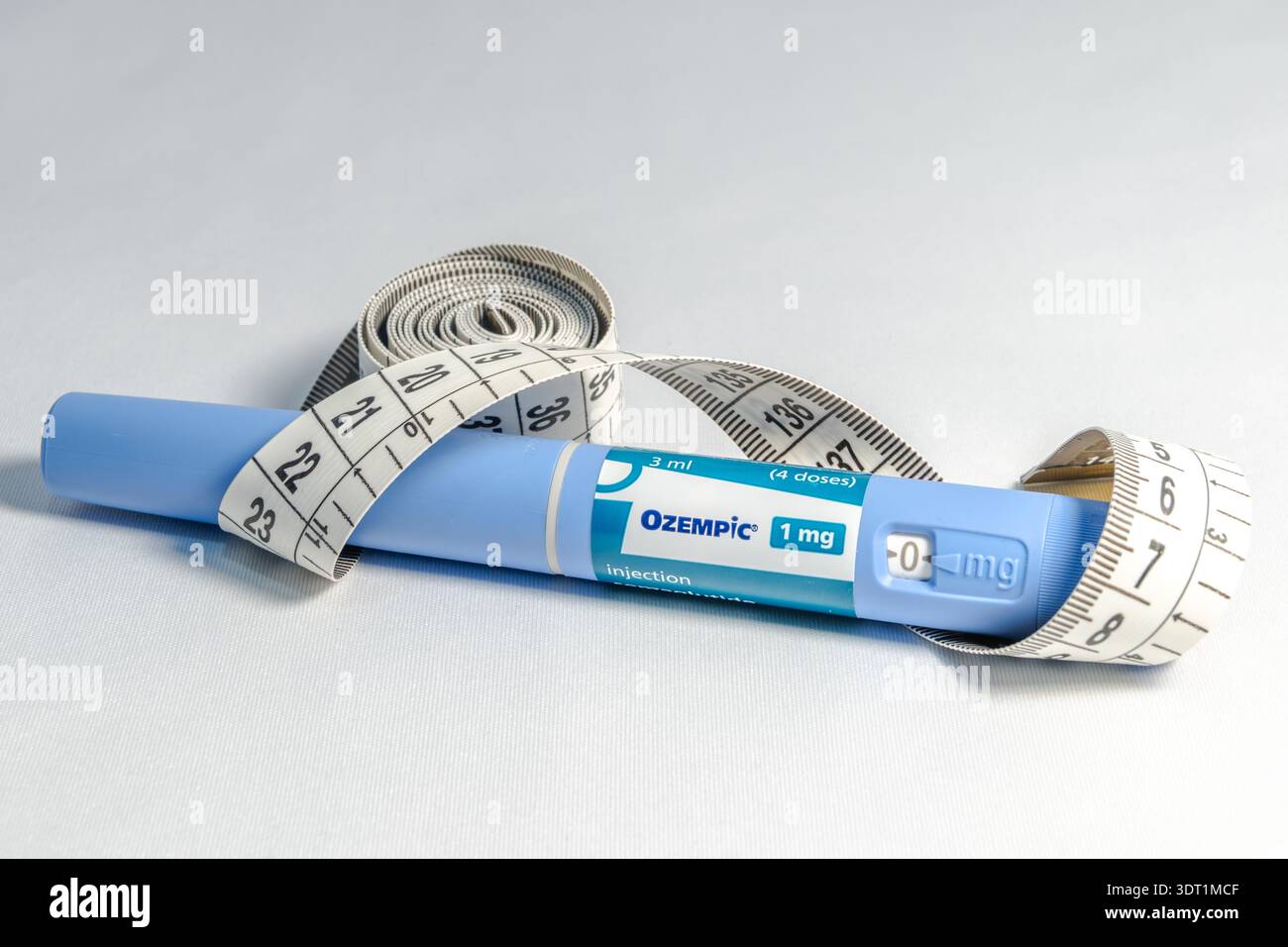 tirzepatide/semaglutide blend Tirzepatide vs. Semaglutide: Key Differences & Benefits