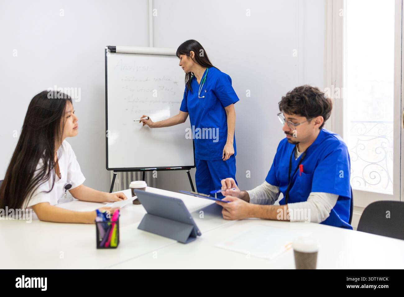 Diverse medical team including hi-res stock photography and images - Alamy