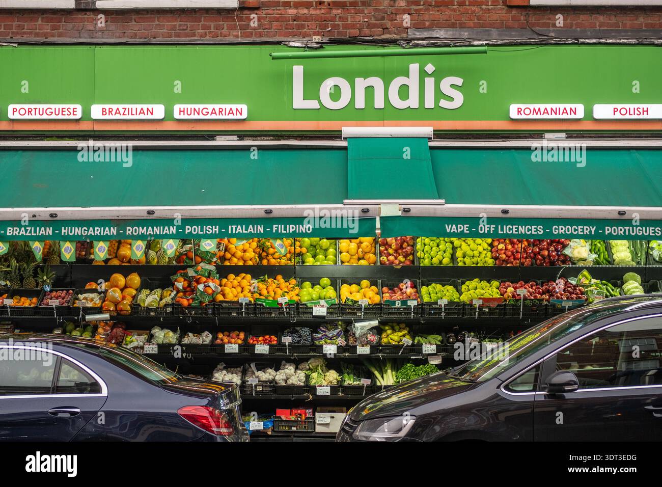 Vape shop london hi-res stock photography and images - Alamy