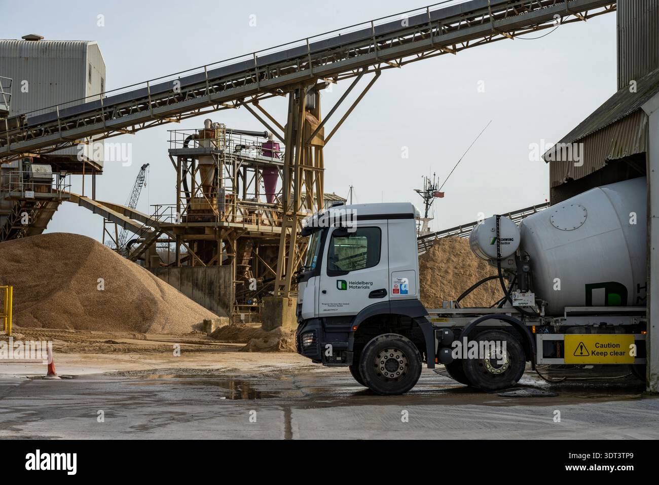 Cemex concrete batching plant with ready-mix lorry and chute or ...