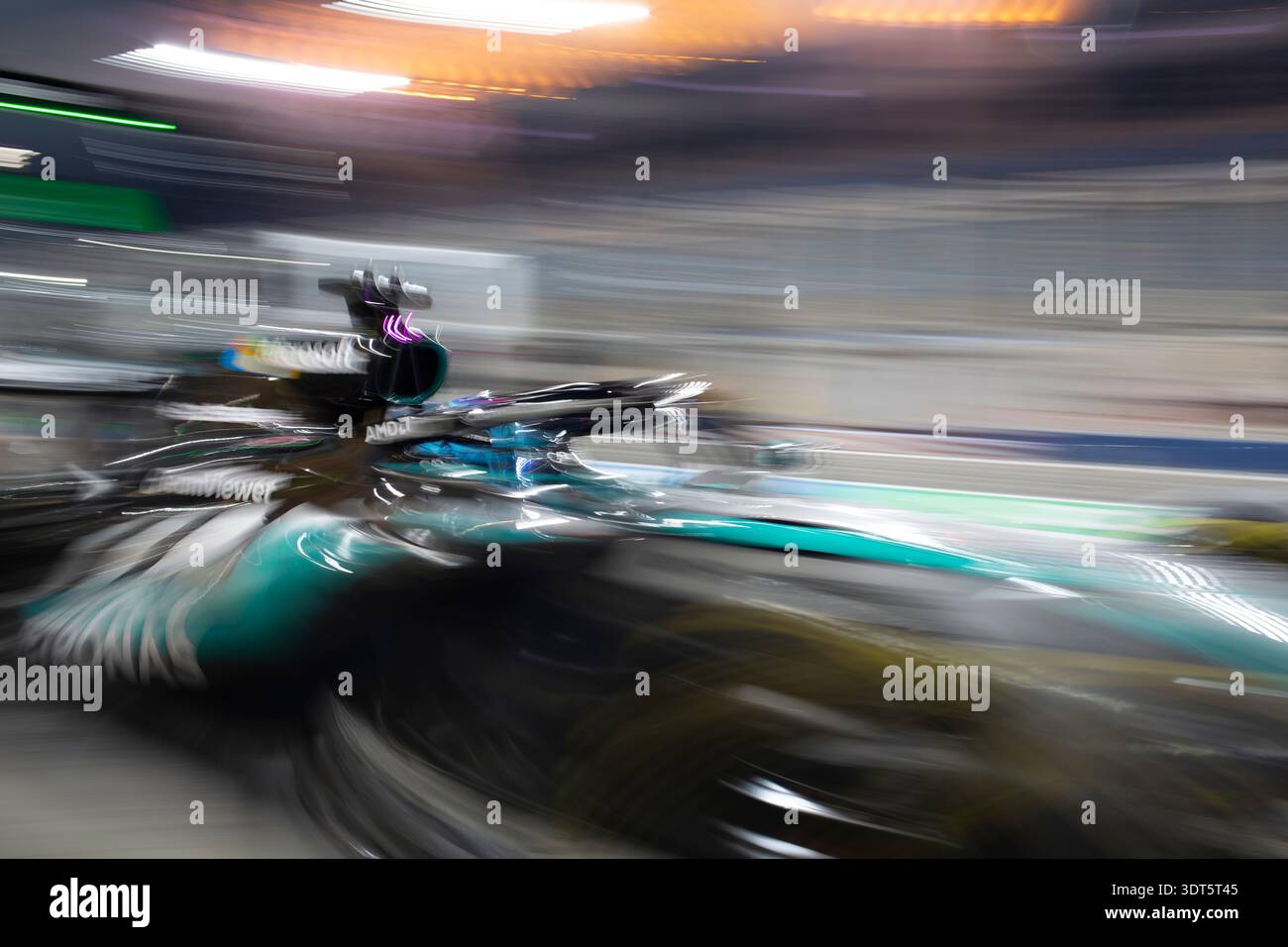Mercedes 2026 f1 bahrain hi-res stock photography and images - Alamy