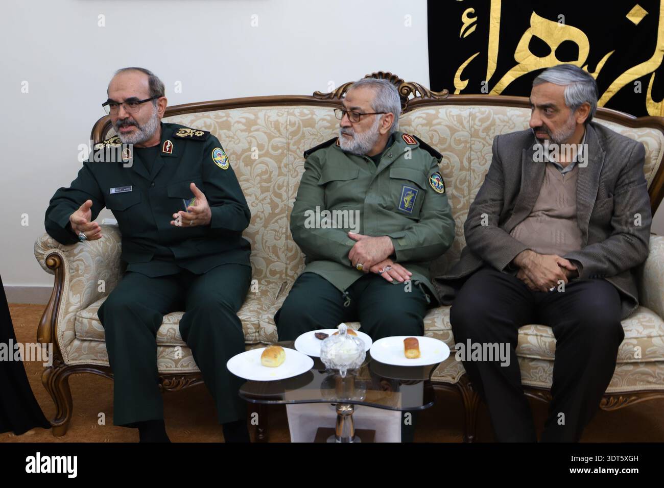 Iranian revolutionary guard corps hi-res stock photography and images ...