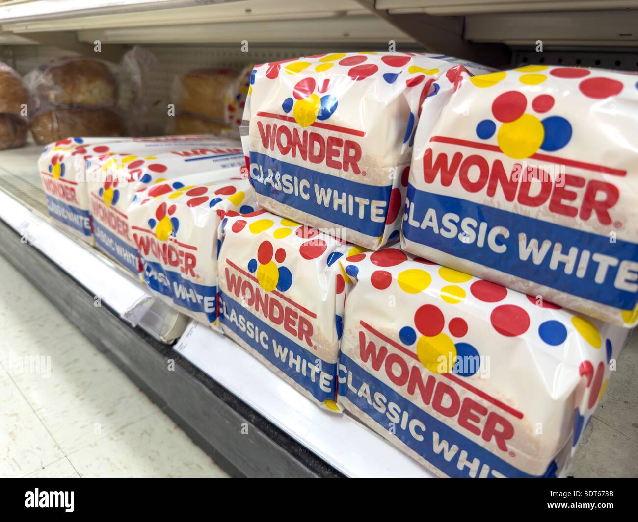 Los Angeles, California, United States - 08-14-2024: A view of several packages of Wonder Bread, at the store. Stock Photo