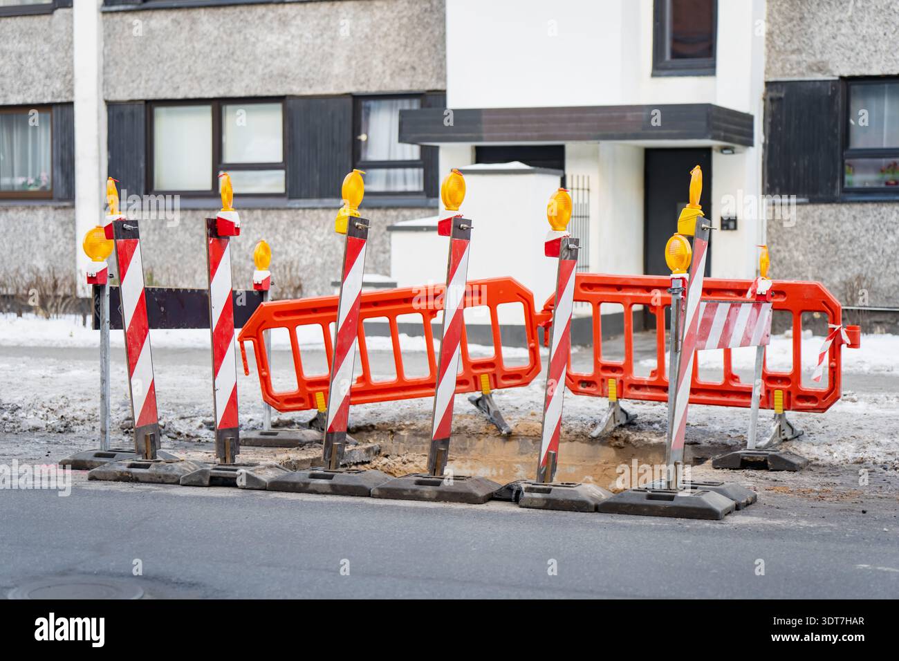 Temporary traffic control setup hi-res stock photography and images - Alamy