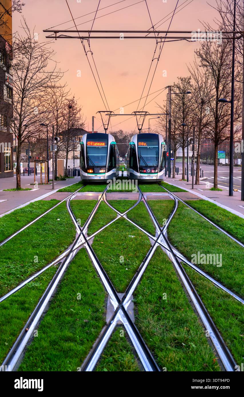 Saint denis paris hi-res stock photography and images - Alamy