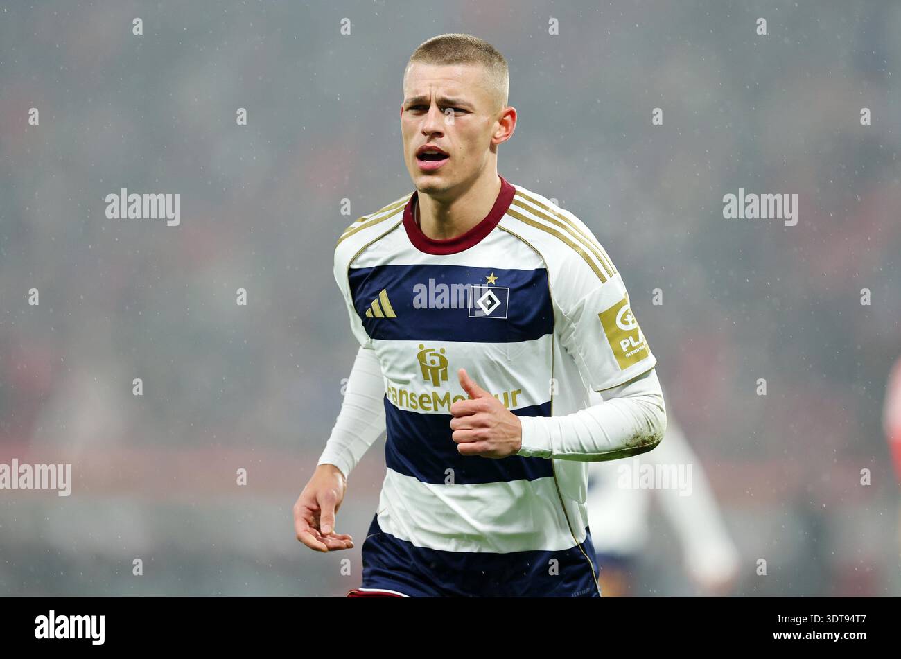 Miro Muheim (HSV Hamburg), special jersey 1887. Bundesliga match Mainz ...