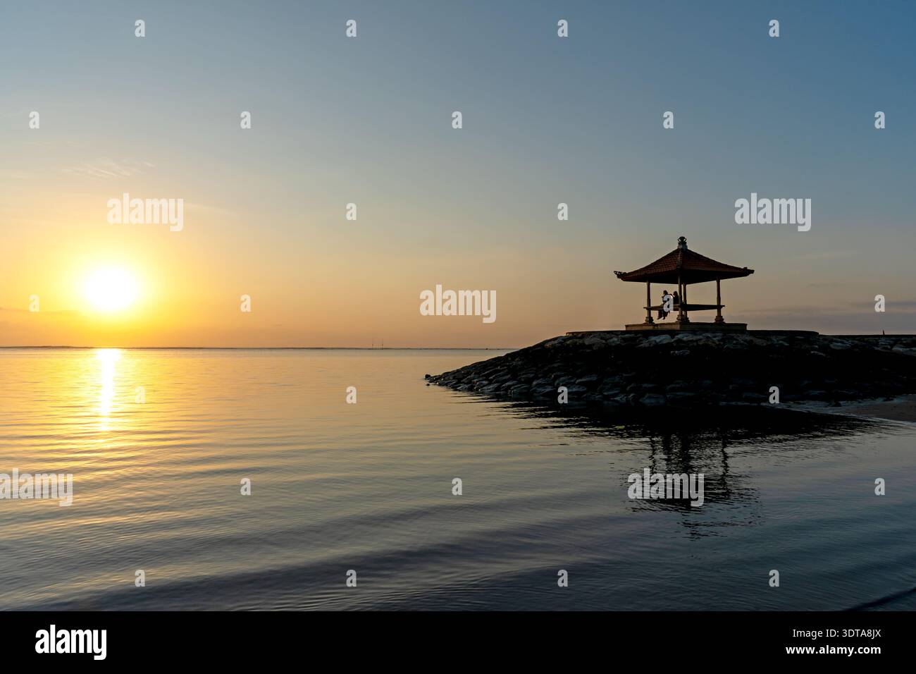 gazebo-beach-sanur-bali-hi-res-stock-photography-and-images-alamy