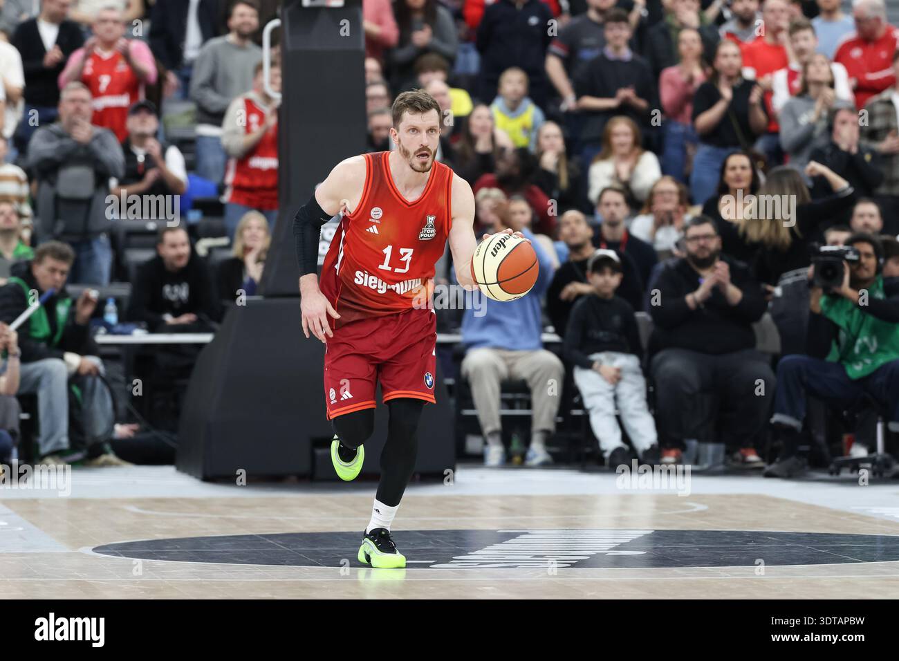 Andreas Obst (FC Bayern Basketball, #13), GER, FC Bayern Basketball vs ...