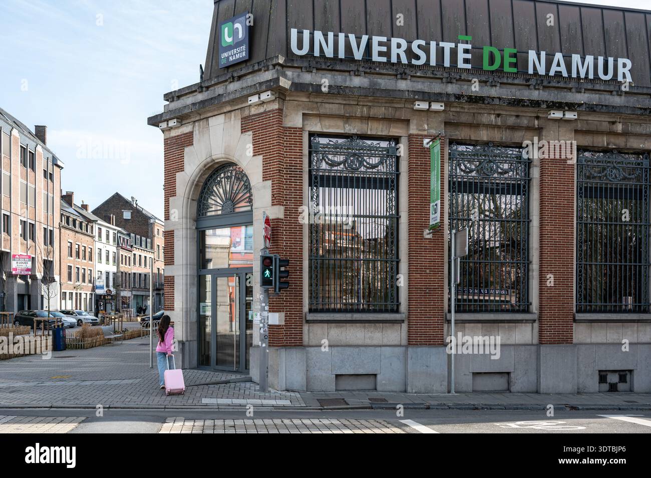 Université de Namur, information on studies (info études / studie-informatie) and service des inscriptions (inschrijvingsdienst) in Namur. Namur, Belg Stock Photo