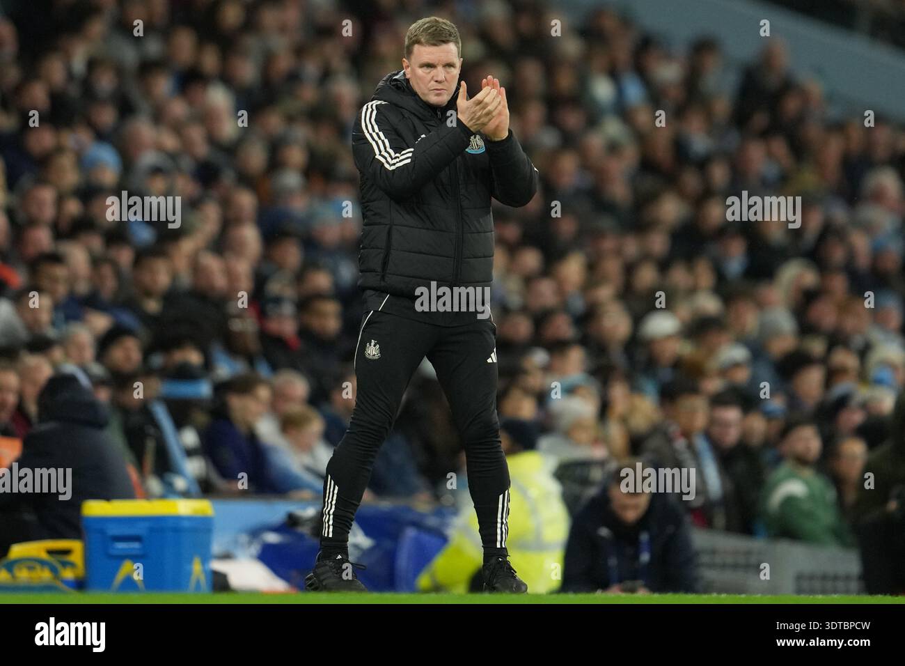 Newcastle's head coach Eddie Howe reacts during the English Premier ...
