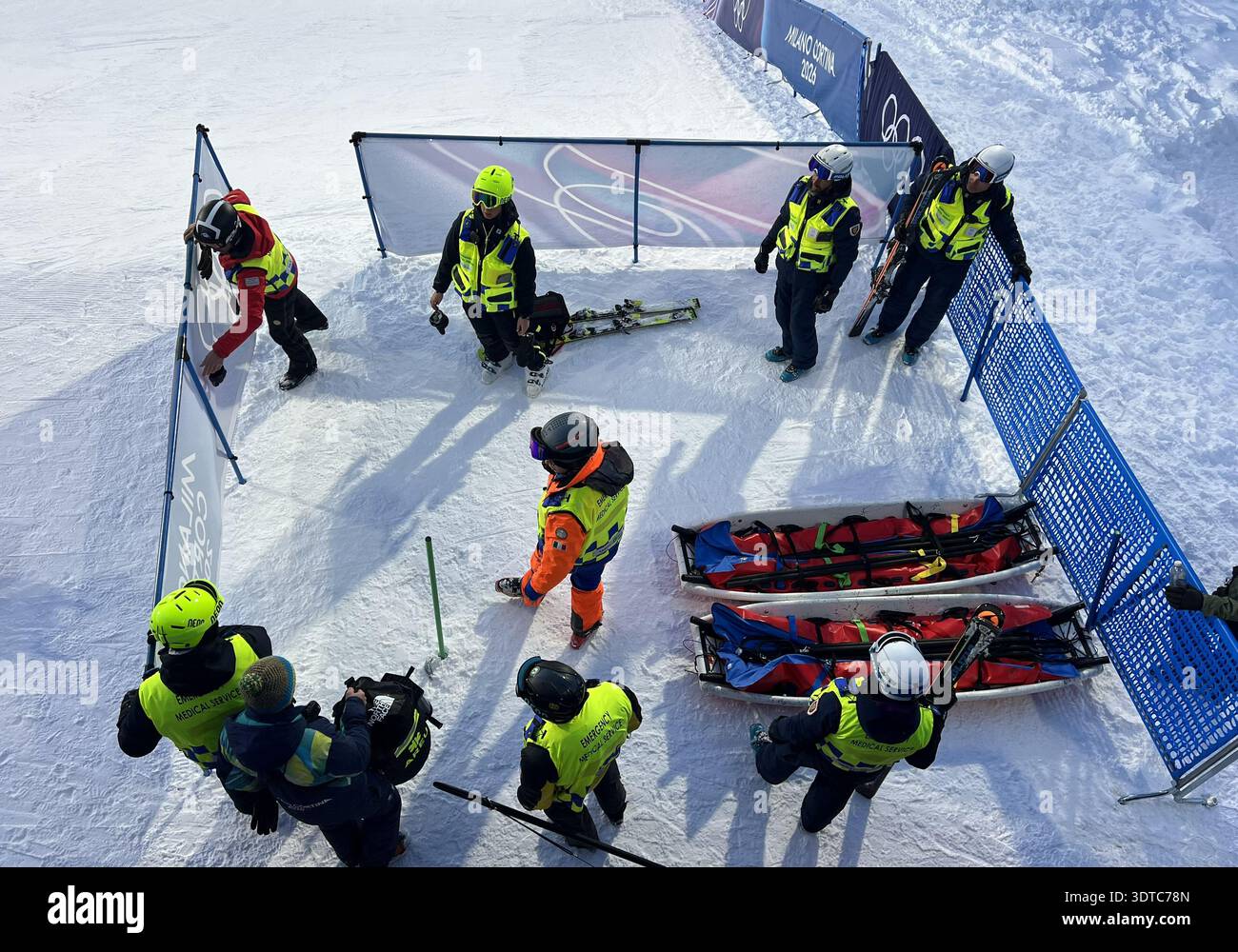 2026 medical team hi-res stock photography and images - Alamy