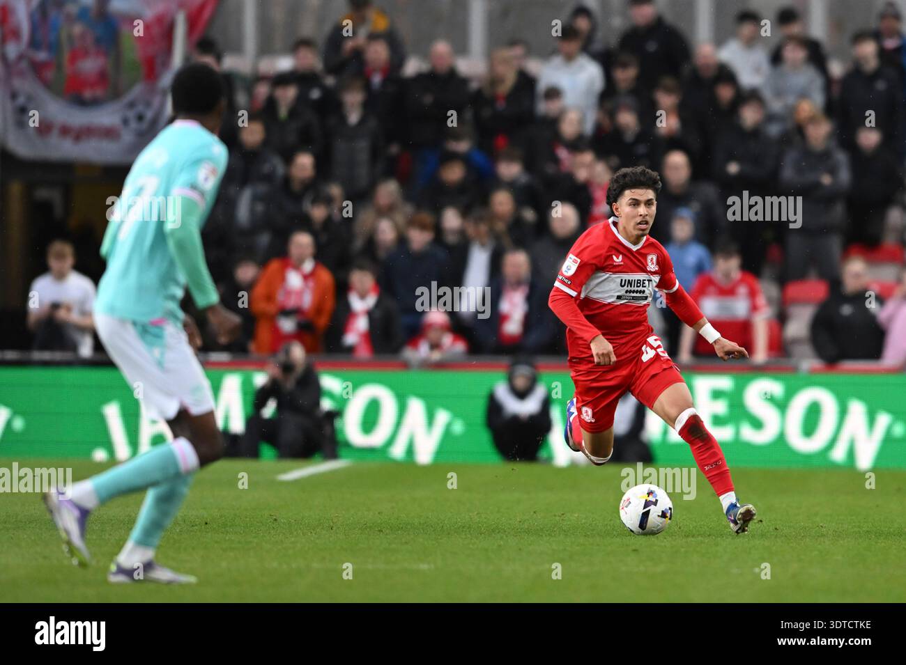 jeremy-sarmiento-of-middlesbrough-during-the-sky-bet-championship-match