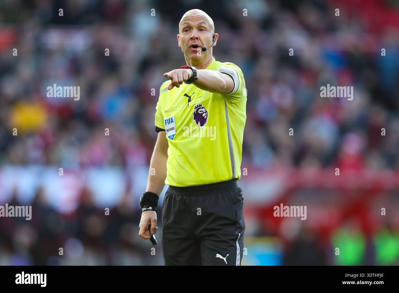 Referee Anthony Taylor Reacts During The Nottingham Forest V Liverpool Referee Anthony Taylor Reacts During The Nottingham Forest V Liverpool Premier League Match At The City Ground West Bridgford England On 22 February 2026credit Lee Second Media 3DTHFJE 