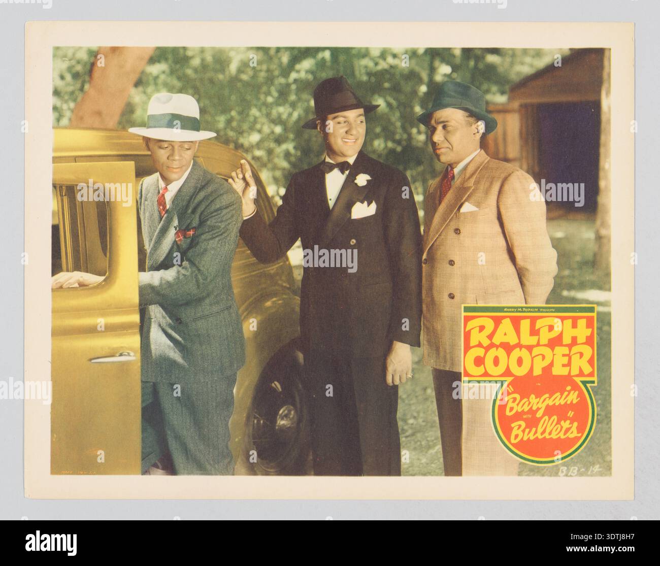 Promotional movie material hi-res stock photography and images - Alamy