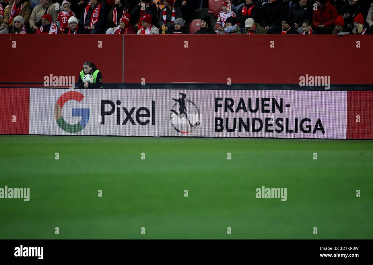 Soccer, Women, Google Pixel Women's Bundesliga [Bundesliga], Matchday ...