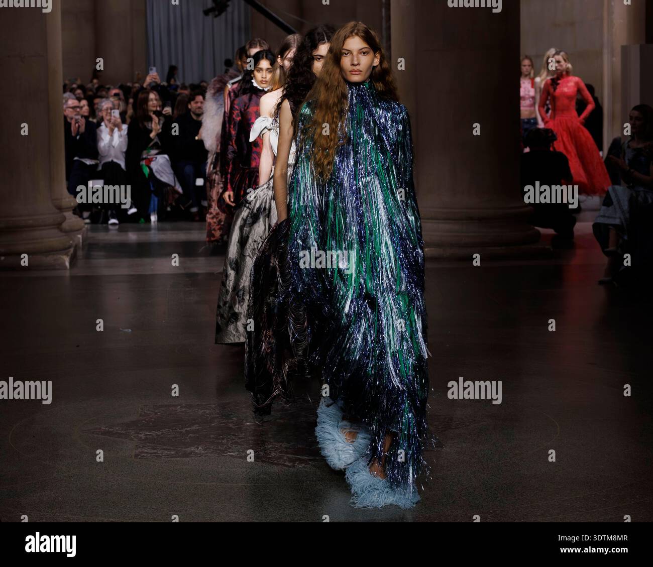 erdem-fall-winter-2026-2027-runway-during-london-fashion-week-on