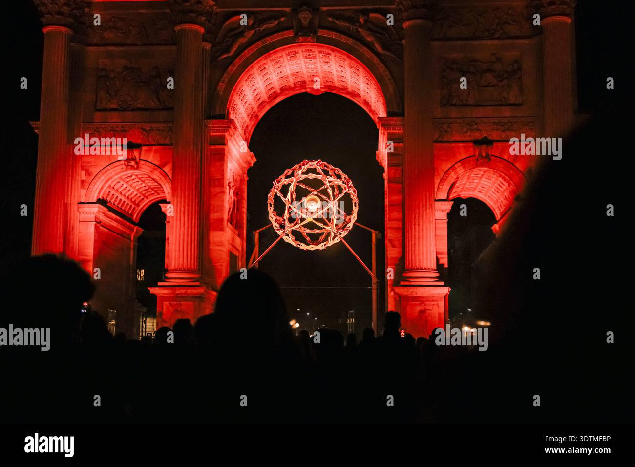 Milan, The final show of the Olympic cauldron at the Arco della Pace ...