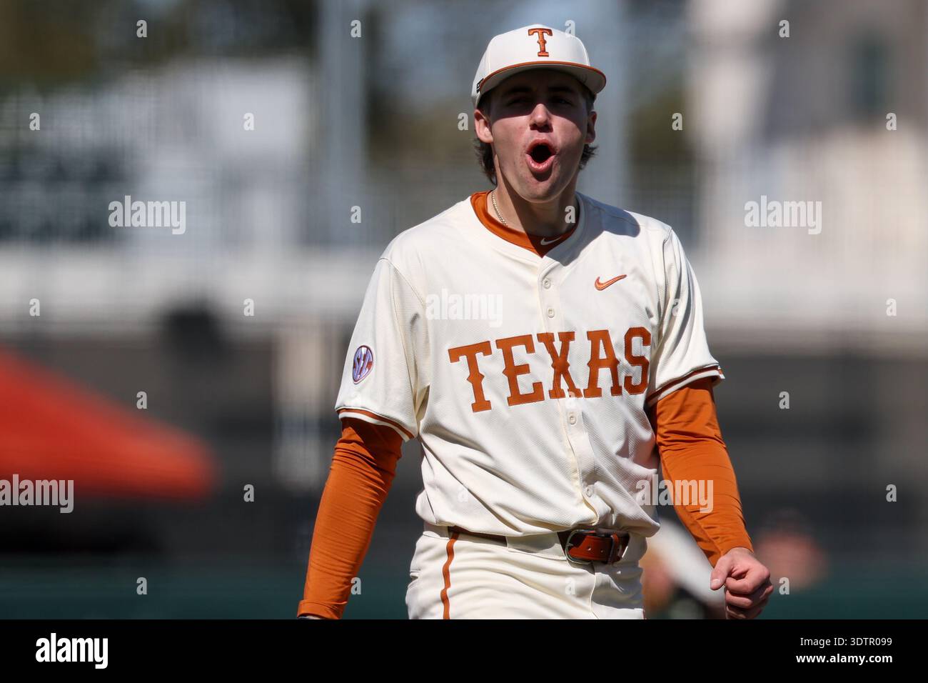 AUSTIN, TX - FEBRUARY 22: Pitcher Dylan Volantis #99 of the Texas ...