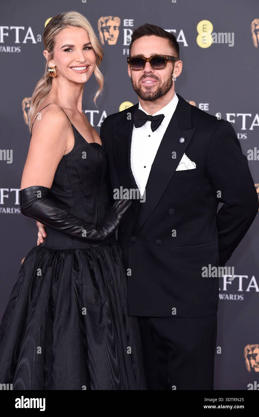 vogue-williams-mit-ehemann-spencer-matthews-bei-der-verleihung-der