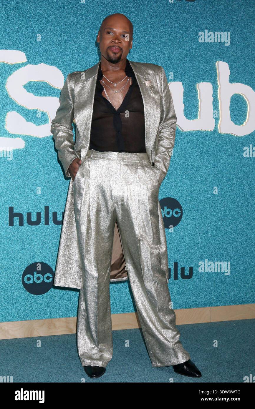 Michael James Scott at arrivals for SCRUBS Series Premiere, The Academy ...